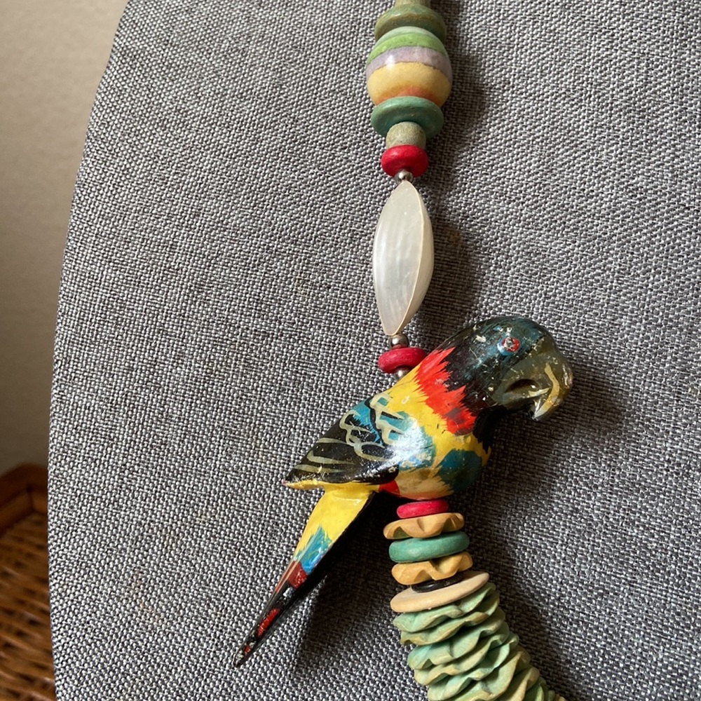 Vintage MonsterA Wood Parrots & Beads Long Colorful Necklace - Picture 3 of 6